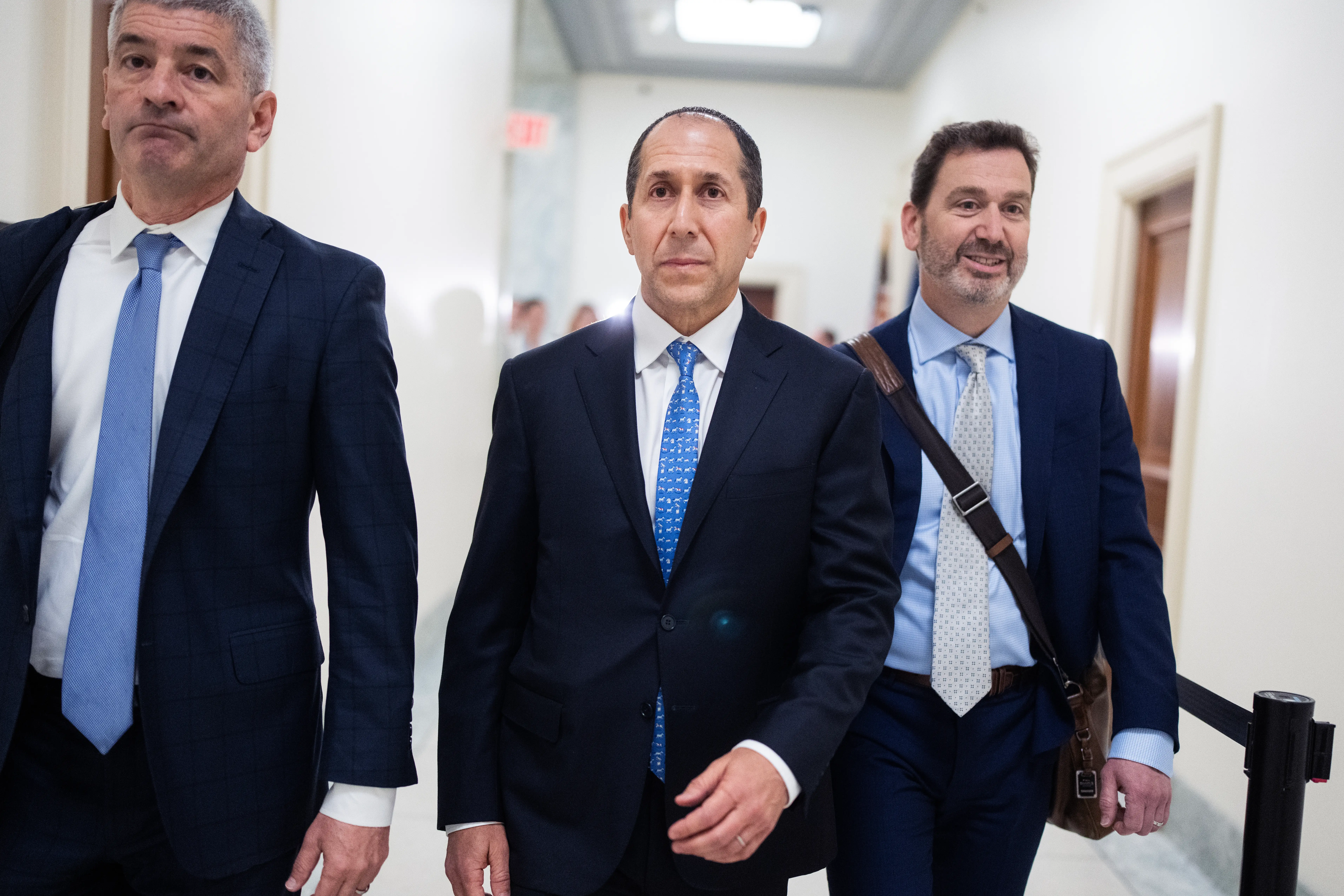 richard kahn jeffrey epstein accountant