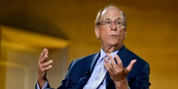 Larry Fink lays out 2 Iran war outcomes: cheaper oil and big growth, or a global recession