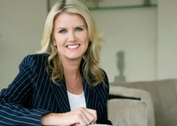 Microsoft makes sweeping overhaul of HR organization, internal memo shows