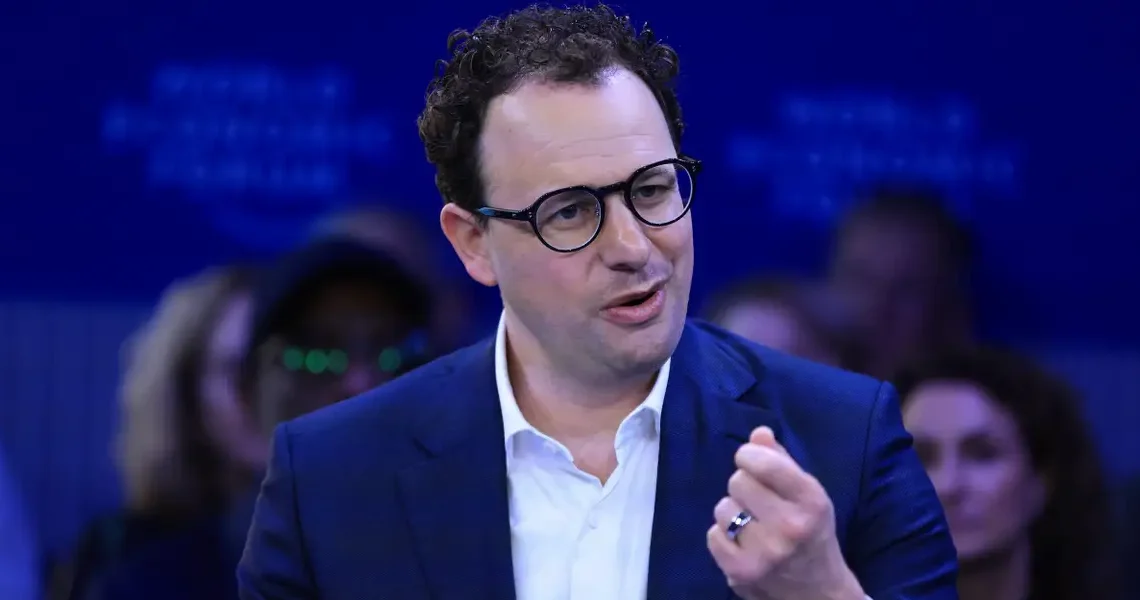 Judge temporarily blocks the Pentagon from declaring Anthropic a national security risk