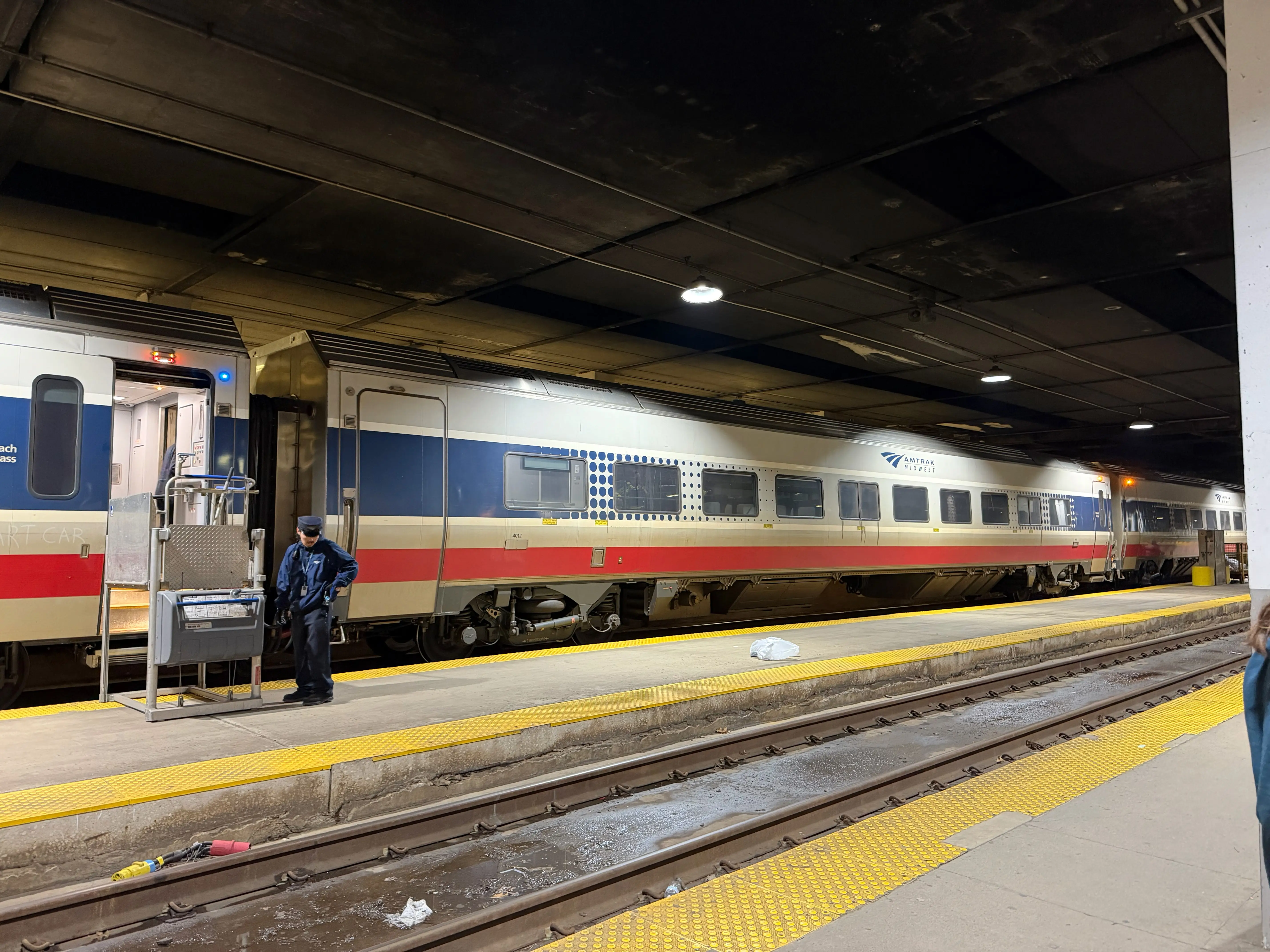 Outside of Amtrak cars during boarding process from Chicago to New York.