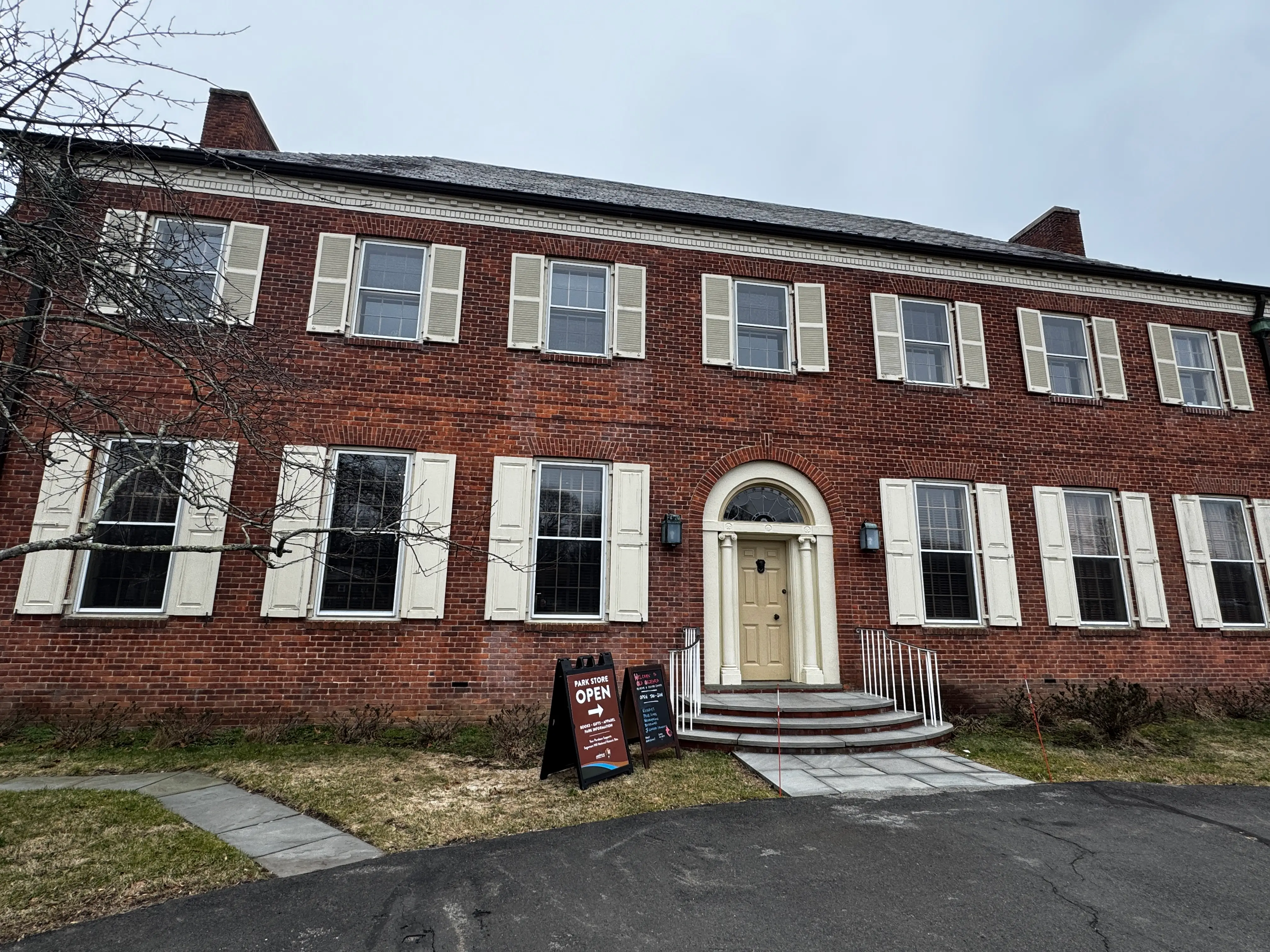 orchard hill exterior