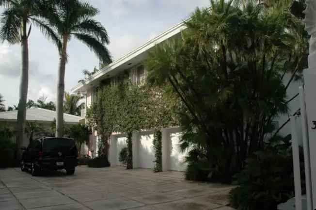 Jeffrey Epstein palm beach house
