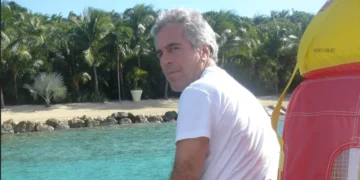 Diamonds and hard drives from Jeffrey Epstein’s safe went missing for 5 days. Now we know where they went.