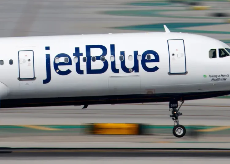 JetBlue hikes fees for checked bags, citing ‘rising operating costs’
