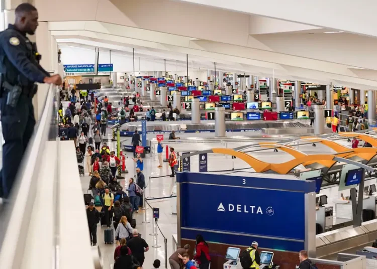 After weeks of huge lines, TSA waits at America’s busiest airport have plummeted from 4 hours to 5 minutes