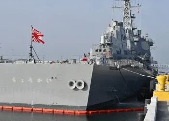 The first Japanese destroyer to get Tomahawks will begin live-fire tests of the missiles this year
