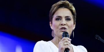 Judge rules Kari Lake unlawfully ran U.S. media agency, voiding layoffs