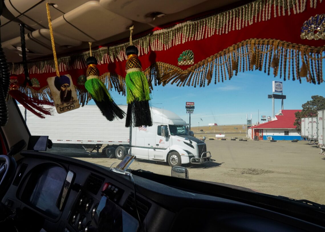 Trump’s cancellation of licenses for immigrant truckers takes effect