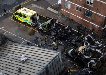Ambulances set ablaze at London synagogue in attack Starmer calls antisemitic
