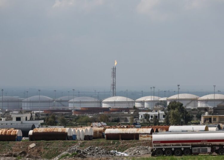 Oil prices spiral again as White House moves make little impact