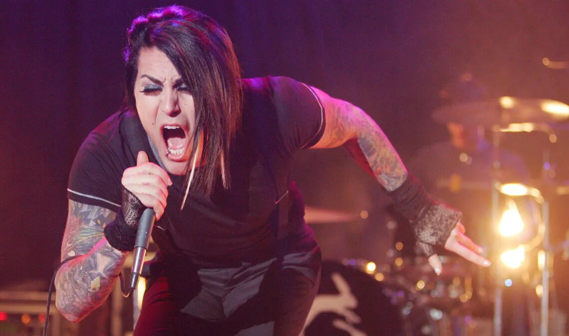 This 2006 Rock One-Hit Wonder Had a Much Darker Meaning Than You Probably Realized While Singing Along to It