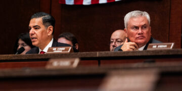 Trump subpoena, administration probes taking shape, House Democrats say