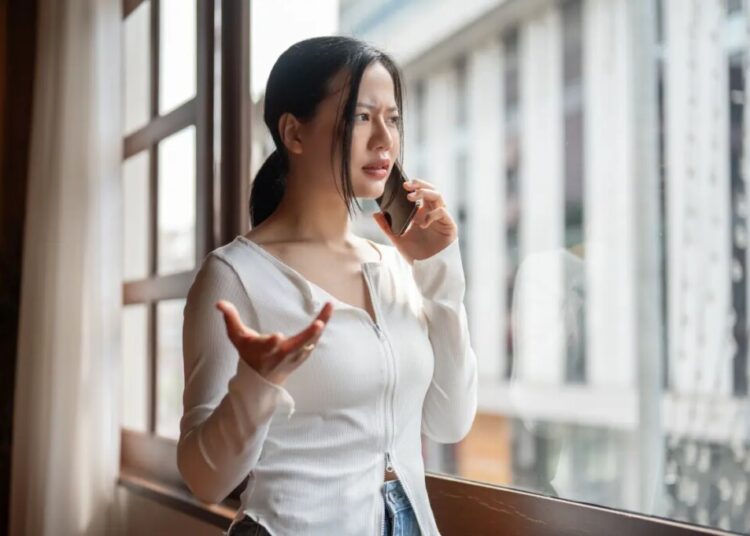 Dear Abby: My alcoholic ex-boyfriend is stalking me