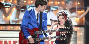 Mark Ronson Recalled First Meeting Amy Winehouse 20 Years Ago During BRIT Award Speech