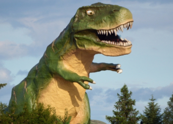 Anyone Want a 145,000-Pound Dinosaur? The World’s Largest T. Rex Needs a New Home.