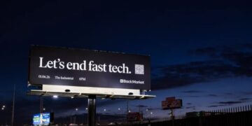 These Official ChromeOS Flex USB Sticks Can Give Your Old Mac or Windows PC a Second Life