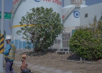 An Invisible Bottleneck: A Helium Shortage Threatens the Chip Industry