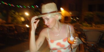 Why a Holiday Is the Perfect Occasion to Break Up With Someone