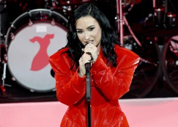 Demi Lovato on Performing ‘Heart Attack’ for the American Heart Association: ‘Isn’t This Not the Vibe?’