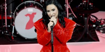 Demi Lovato on Performing ‘Heart Attack’ for the American Heart Association: ‘Isn’t This Not the Vibe?’
