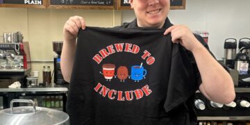 After barista’s tips were stolen, strangers showed up with $900