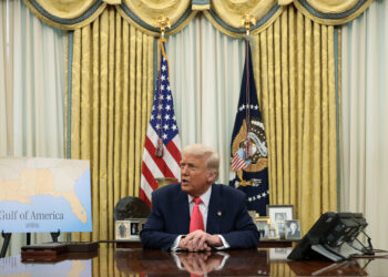 Justice Dept. abandons defense of orders targeting law firms