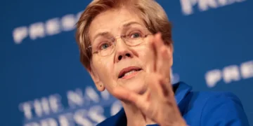 Senators Demand to Know How Much Energy Data Centers Use