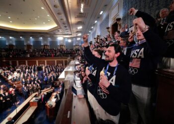 Why America is in no mood to rally around the flag