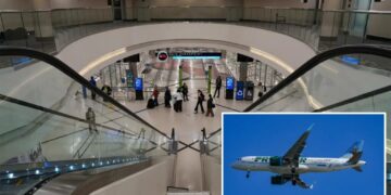 ‘Unruly’ Frontier Airlines passenger makes bomb threat after landing at Atlanta airport