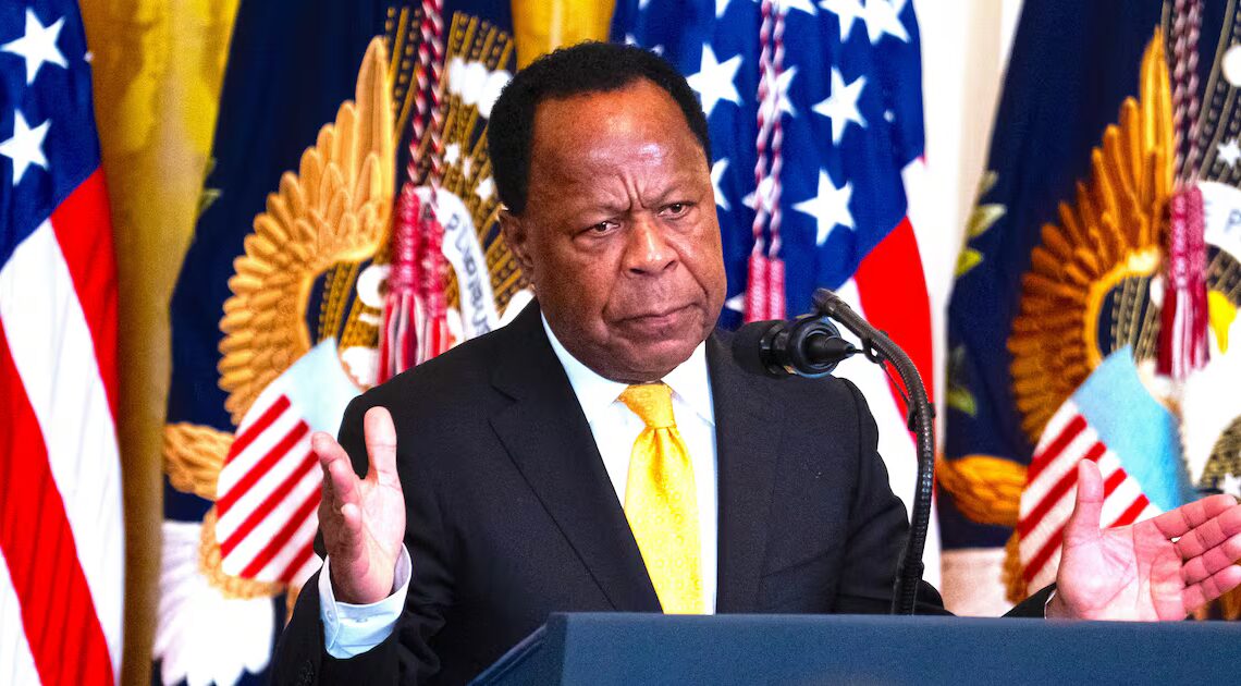 DOJ Goon Has Cringeworthy Meltdown Over ‘Power Trips’ and ‘Gaslighting’