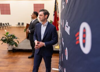 Republicans privately fear this swing state Democrat