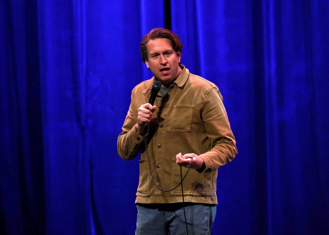 Pete Holmes on His New Stand-Up Special, Proper Q-Tip Usage, and How Audiences Have Changed (Exclusive)
