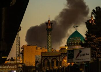 Oil and gas shutdowns in Iraq and Kuwait widen the Iran war’s impact on energy prices, while the U.S. lines up insurance and naval escorts in response