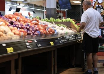 Oil and fertilizer prices are climbing. Your grocery bill may follow