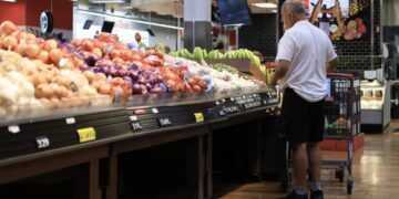 Oil and fertilizer prices are climbing. Your grocery bill may follow