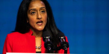 Federal suit challenging D.C.’s AR-15 ban alarms ex-DOJ attorneys