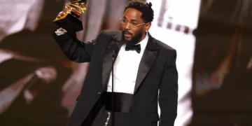 I Tried Explaining Kendrick Lamar’s Discography to Someone Who Only Listens to Drake—This Is What We Both Learned