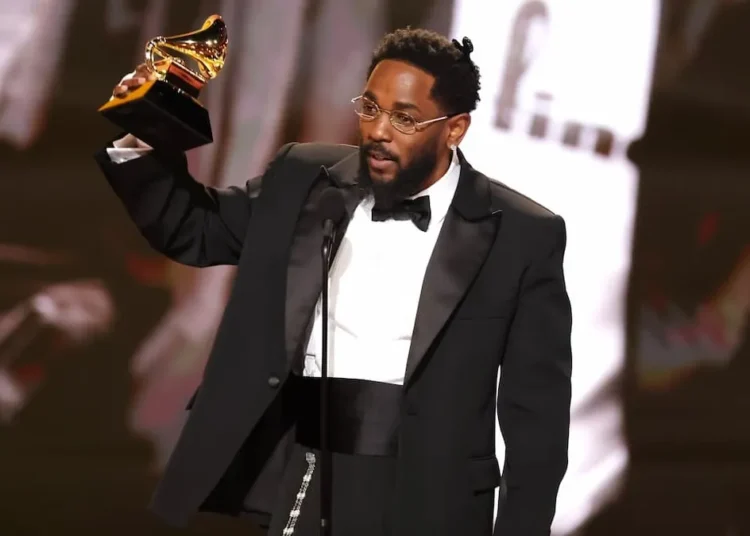 I Tried Explaining Kendrick Lamar’s Discography to Someone Who Only Listens to Drake—This Is What We Both Learned