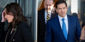 U.S. orders more diplomats to leave Middle East