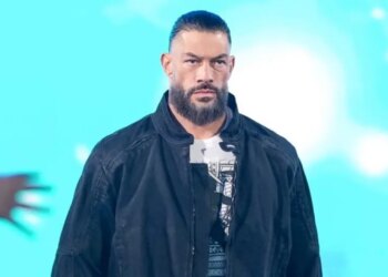 Roman Reigns Turns Heads on WWE Raw With Insanely Expensive Jacket