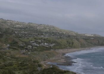 Home Prices Are Falling in a California Enclave. So Is the Ground.