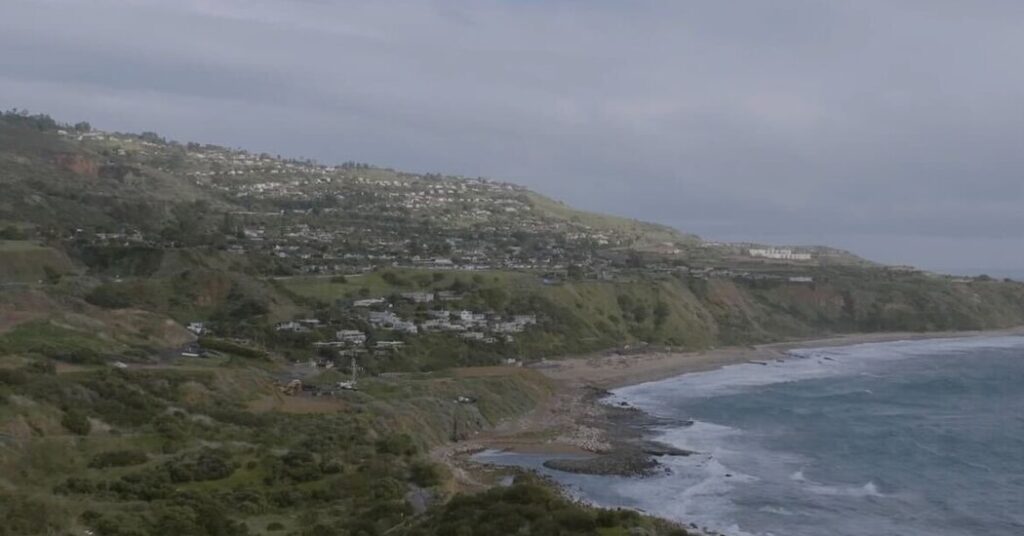 Home Prices Are Falling in a California Enclave. So Is the Ground.