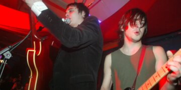 4 Indie Sleaze Songs That Defined the Late 2000s