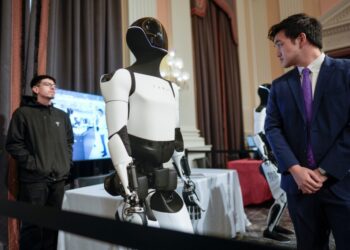 Musk has a plan to make human labor obsolete. Billionaires are joining in.