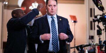 Rep. Gonzales admits to affair with aide who later set herself on fire
