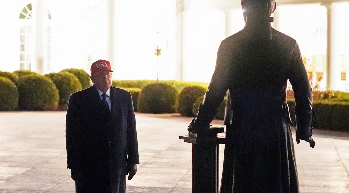 White House Humiliated After Mixing Up Founding Fathers