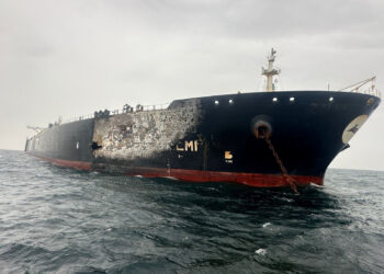 Gas hits $4 a gallon for first time since 2022, and costs may keep rising