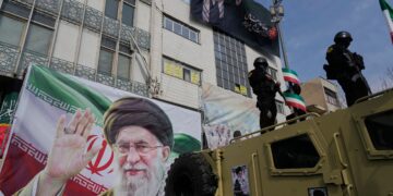 U.S. cedes key war mission to Israel — killing top Iranians