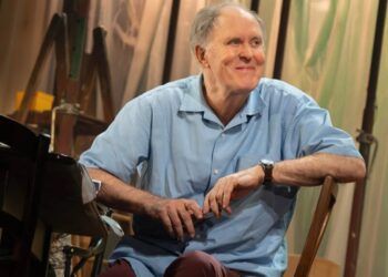 ‘Giant’ Broadway Review: John Lithgow Devours Roald Dahl for Breakfast